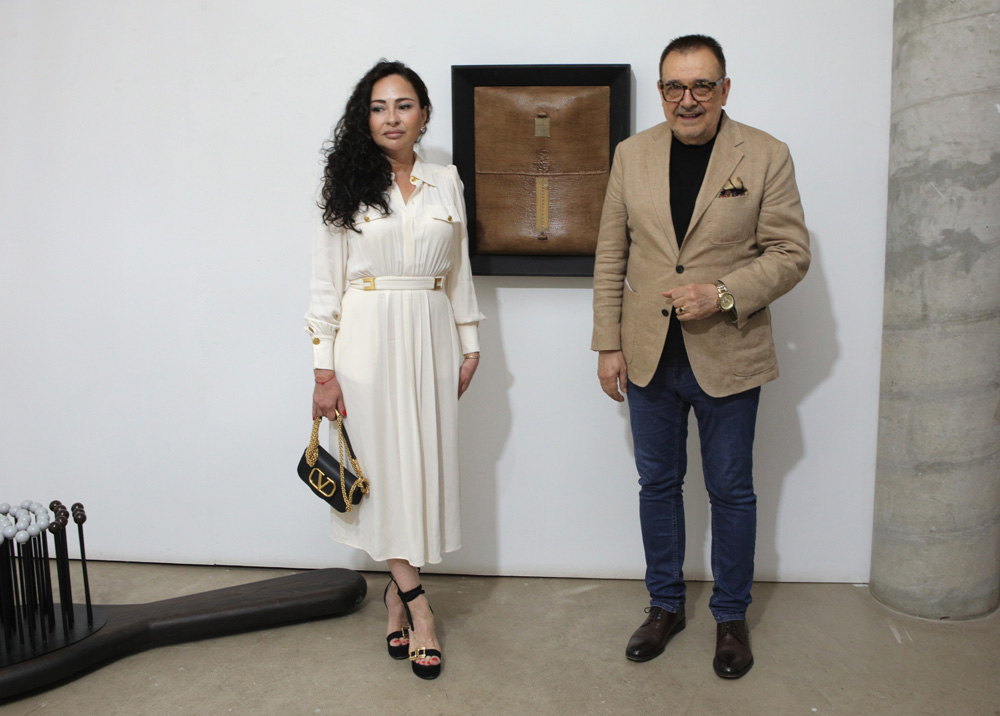 ONE Gallery ������� ����� ������ ����� �����������������